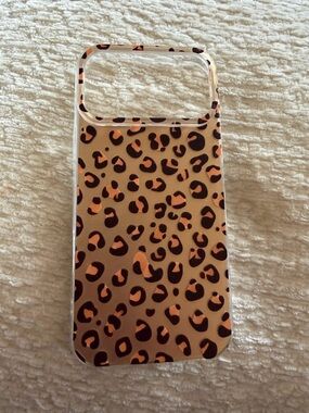 Leopard Print Phone Case - Gold and Black